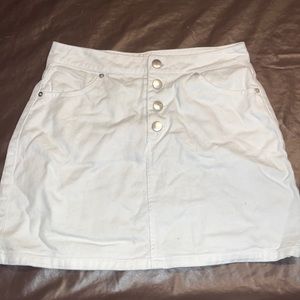 White jean skirt with buttons